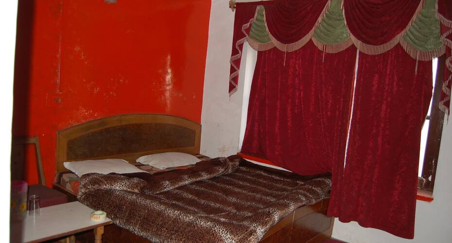 Hotel Al Humzah, Srinagar 5